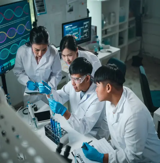 Medical team work in a lab.